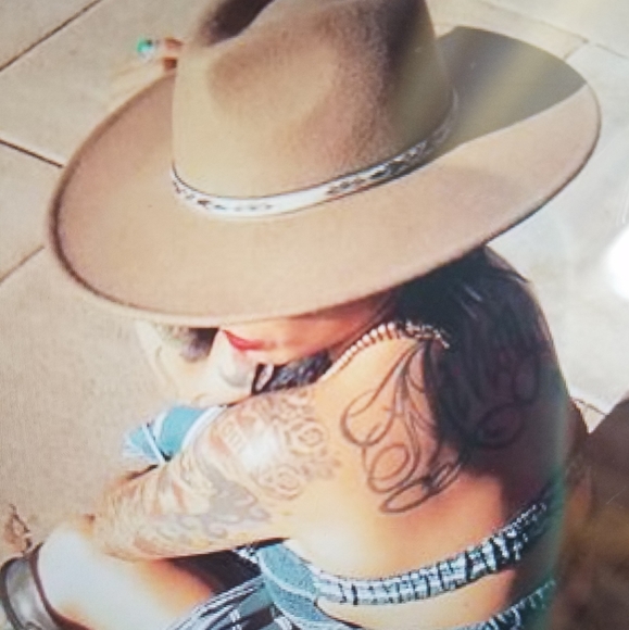 RARE Wyeth Noake banded Rancher ... - Picture 2 of 8